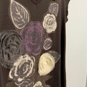 LC Lauren Conrad Tops - 3/$30 -LC -Floral Tee with 3-D Flowers. Large LC Lauren Conrad Tops - 3/$30 -LC -Floral Tee with 3-D Flowers. Large